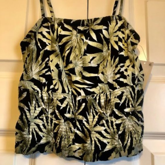 NWT VOLCOM Coco Ho Smocked Crop Cami Sleeveless Top Black Palm Leaves S - Picture 4 of 7